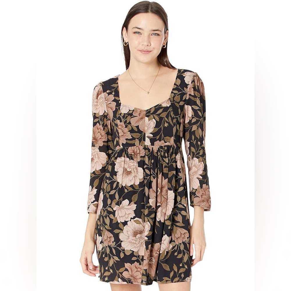 Saltwater LUXE 🪸 Floral 3/4 Sleeve Babydoll Dress